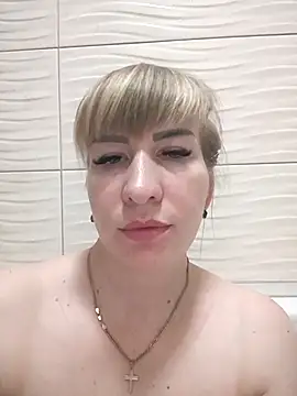 babyjessi online show from February 9, 2026, 7:29 pm