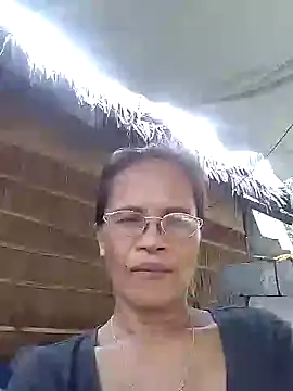 Kristen05 online show from October 10, 2025, 12:09 am