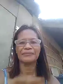 Kristen05 online show from November 19, 2025, 12:43 am