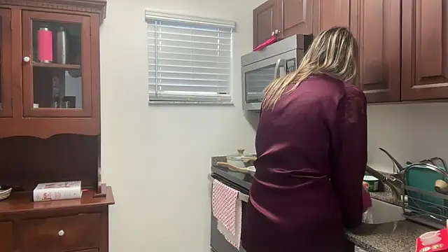 Snapshot of prettyykitty22 chatting on February 8, 2026, 3:59 pm prettyykitty22 online show from February 8, 2026, 3:59 pm