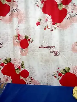 xxsasa online show from December 21, 2025, 10:28 pm