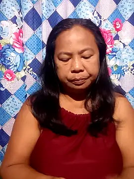 xxsasa online show from April 18, 2026, 9:37 pm