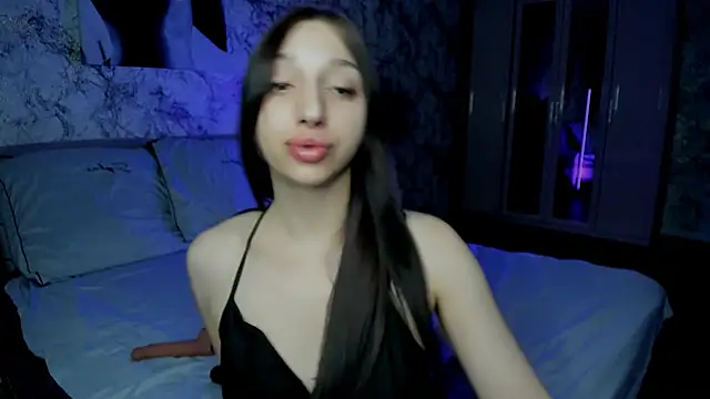 sheillawood online show from November 5, 2025, 12:32 am