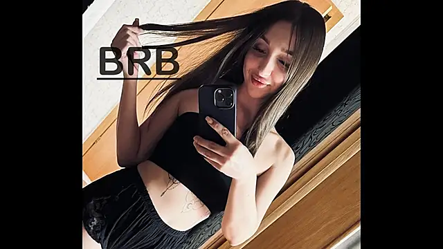 sheillawood online show from December 4, 2025, 1:59 am