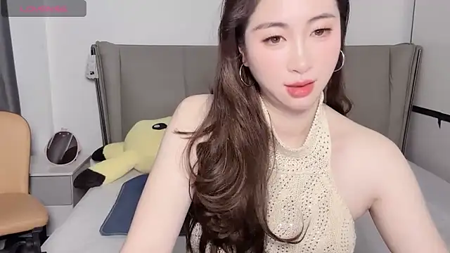 wuyueaini online show from October 10, 2025, 6:45 am