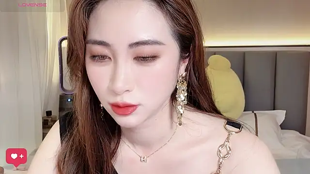 Snapshot of wuyueaini chatting on May 2, 2026, 6:51 am wuyueaini online show from May 2, 2026, 6:51 am