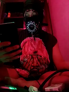 sweetsinisabella online show from March 5, 2026, 10:17 pm