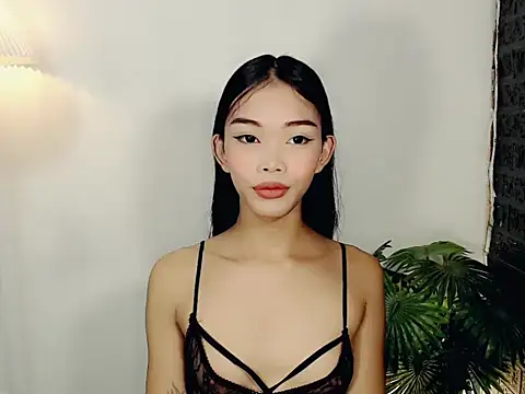 Snapshot of holyakiesha chatting on October 16, 2025, 12:22 am holyakiesha online show from October 16, 2025, 12:22 am