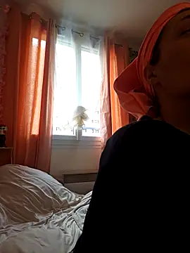 Snapshot of Mila_Luciphya chatting on February 7, 2026, 9:57 am Mila Luciphya online show from February 7, 2026, 9:57 am