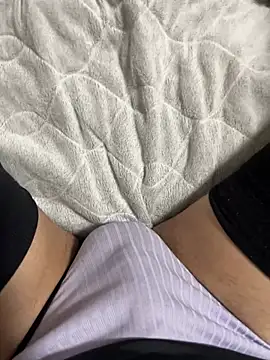 Snapshot of RiRi_20 chatting on February 16, 2026, 12:56 pm RiRi 20 online show from February 16, 2026, 12:56 pm