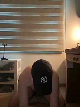 jdorraa1112 online show from November 2, 2025, 5:10 am