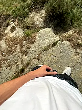 Manu97k online show from September 9, 2025, 3:44 pm