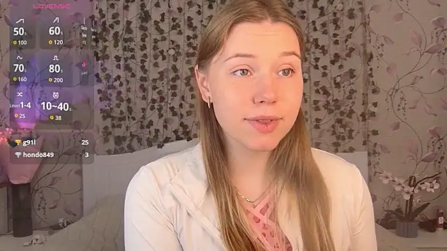  influensii  online show from September 30, 2025, 5:01 am