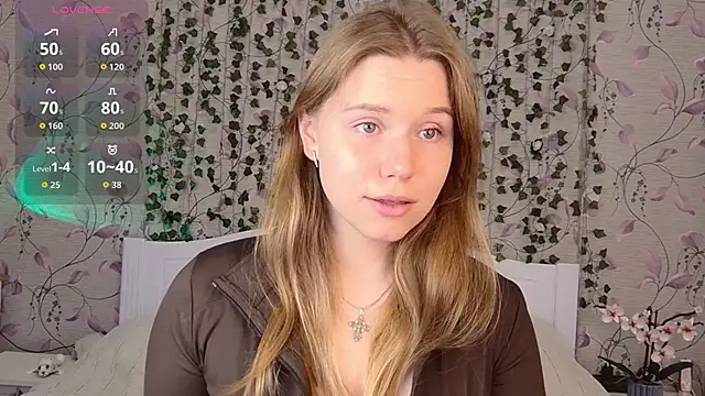  influensii  online show from October 13, 2025, 5:07 am