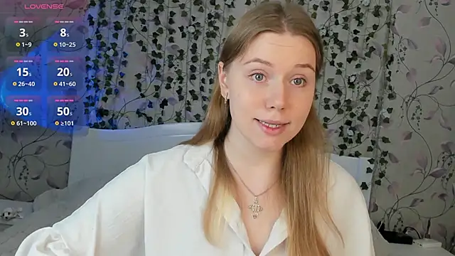  influensii  online show from November 21, 2025, 4:55 am