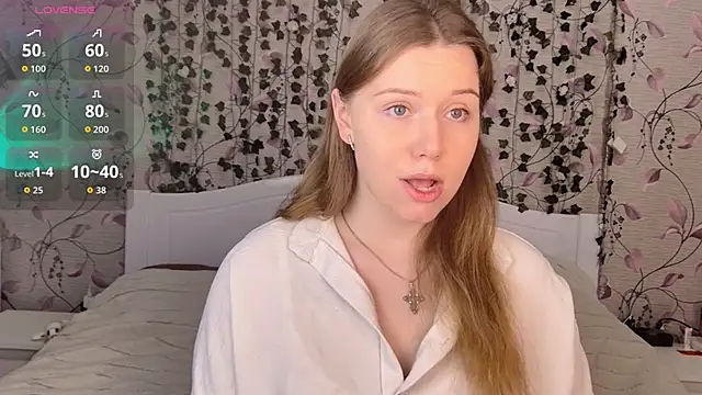  influensii  online show from December 4, 2025, 5:06 am