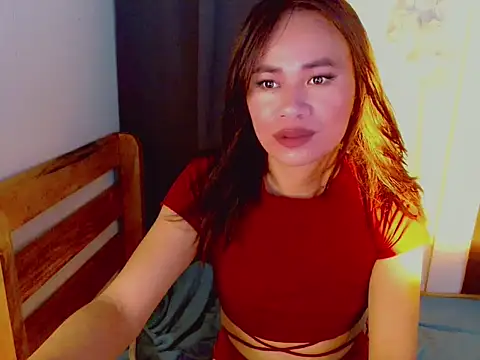 ursweet yummy online show from November 12, 2025, 2:12 am