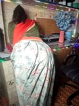 Snapshot of miss-maya24 chatting on November 17, 2025, 3:12 am miss-maya24 online show from November 17, 2025, 3:12 am