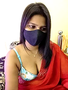 hoty sonali online show from October 5, 2025, 8:07 pm