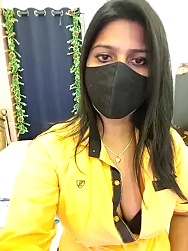 hoty sonali online show from October 16, 2025, 6:42 pm