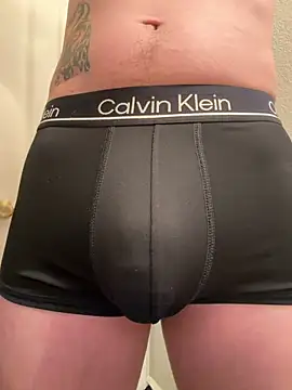 flacoone01 online show from February 4, 2026, 12:00 pm