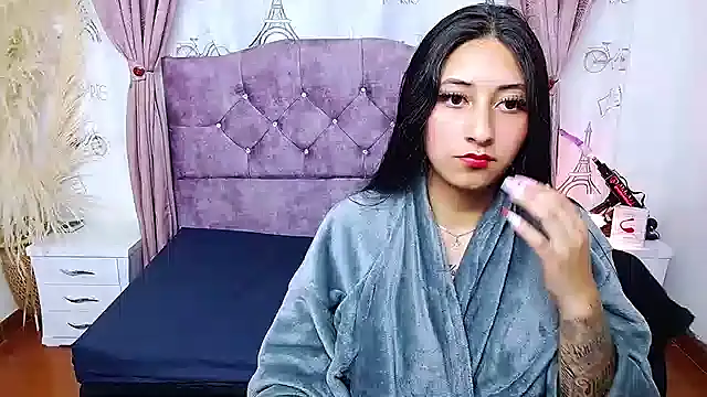 Wendy-13 online show from October 15, 2025, 5:51 am