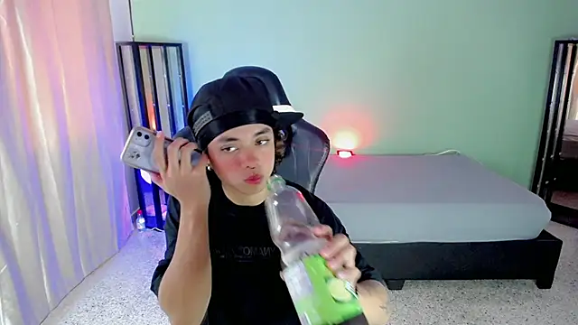 Stein  online show from October 3, 2025, 2:25 pm