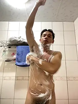 Foxfoxfox4 online show from November 1, 2025, 8:05 am