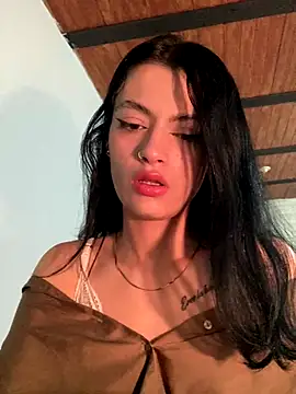 LiaCollings online show from September 9, 2025, 11:54 am