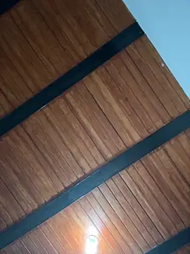 LiaCollings online show from November 14, 2025, 11:20 am