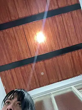 LiaCollings online show from April 26, 2026, 4:26 pm