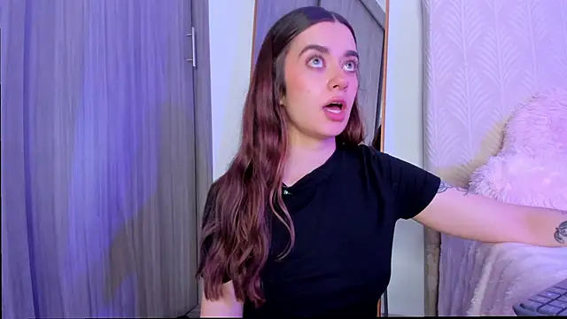 MissLana77 online show from April 6, 2026, 12:41 am