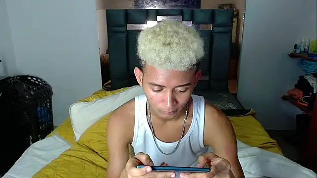 Snapshot of Raam_Star chatting on March 12, 2026, 5:46 am Raam Star online show from March 12, 2026, 5:46 am