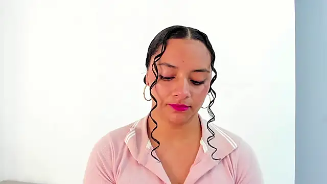 Angellit Afrodita  online show from November 7, 2025, 10:59 am