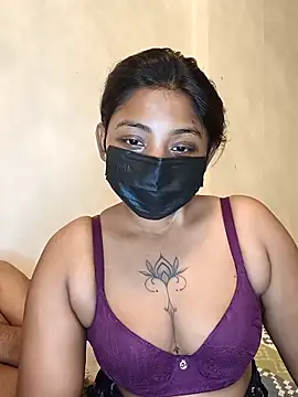 Hot-Sexy-Riya online show from March 6, 2026, 7:43 pm