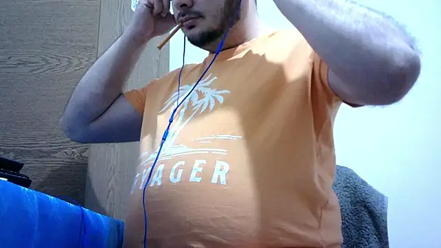 Snapshot of Black_Scorpion91 chatting on December 13, 2025, 7:53 pm Black Scorpion91 online show from December 13, 2025, 7:53 pm