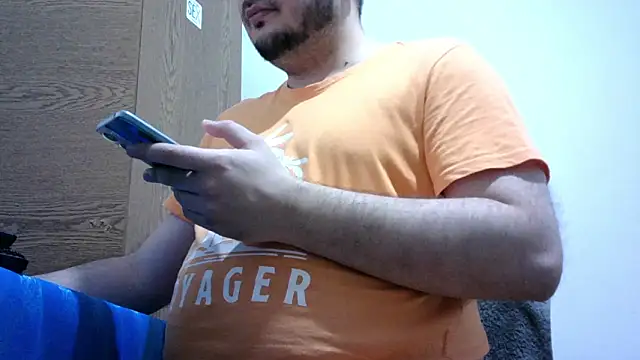 Snapshot of Black_Scorpion91 chatting on December 14, 2025, 6:23 pm Black Scorpion91 online show from December 14, 2025, 6:23 pm