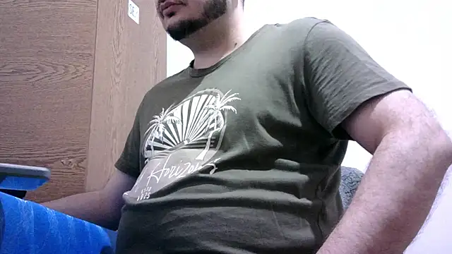 Snapshot of Black_Scorpion91 chatting on December 19, 2025, 6:04 pm Black Scorpion91 online show from December 19, 2025, 6:04 pm