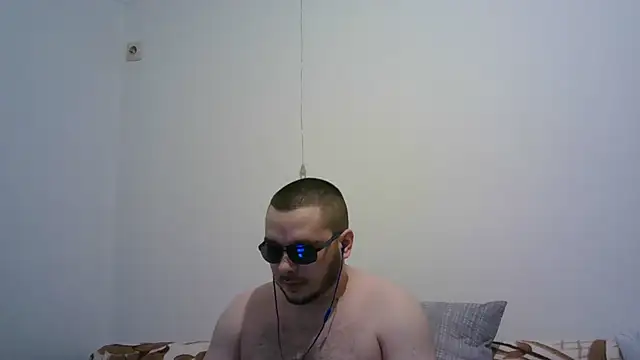 Snapshot of Black_Scorpion91 chatting on June 7, 2026, 12:37 am Black Scorpion91 online show from June 7, 2026, 12:37 am