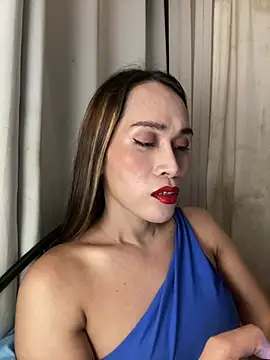 RomanticPearlTS online show from April 21, 2026, 1:50 pm