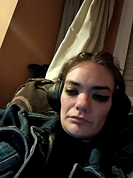 Junani2231 online show from March 3, 2026, 5:02 am