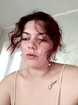 LadyNora online show from April 21, 2026, 5:25 am