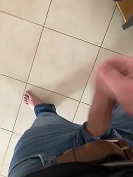 Chriscoki online show from February 1, 2026, 9:30 am