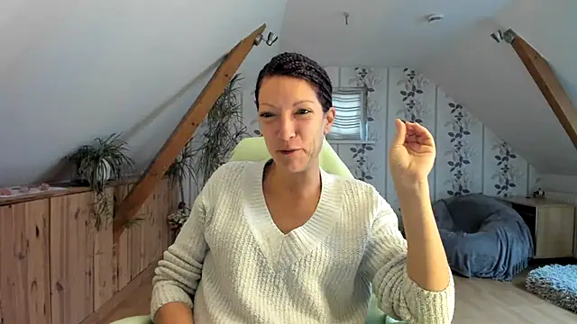 Axunamun online show from November 18, 2025, 8:08 am