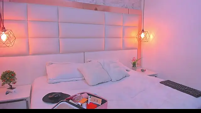 Dali collin online show from March 26, 2026, 3:17 pm