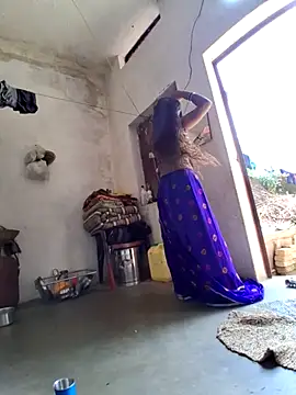 RAYI Queen 3 online show from September 12, 2025, 5:40 am