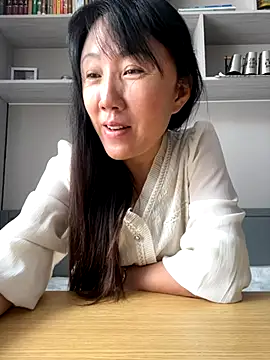 xiaomei-11 online show from October 5, 2025, 2:43 am