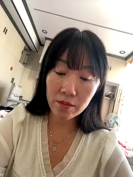 xiaomei-11 online show from October 7, 2025, 3:25 am