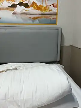 xiaomei-11 online show from October 21, 2025, 11:00 am