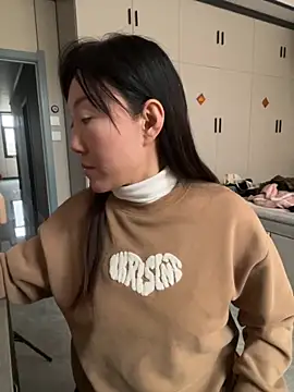 xiaomei-11 online show from October 29, 2025, 8:05 am